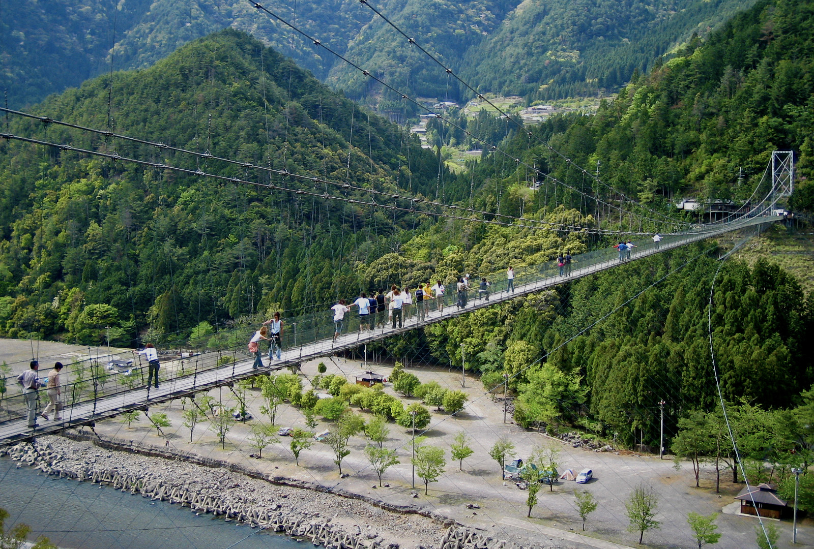 谷瀬の吊り橋